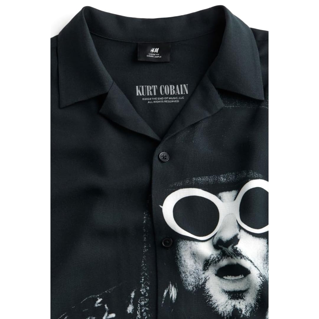カートコバーン　NIRVANA レーヨン　シャツ　Mサイズ　ブラック　新品 カートコバーン NIRVANA レーヨン シャツ Mサイズ ブラック 新品